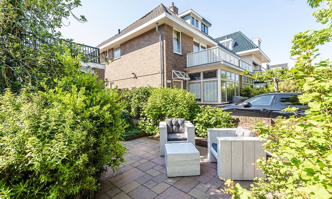 Zandvoort Apartment | Bed & Beach 023: Perfect spot for 2
