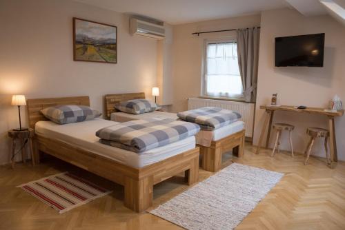 Petrovce Bed & Breakfast | Bed & Breakfast Dvorec