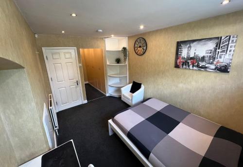 Beddington North House | Beddington Park Lodge East