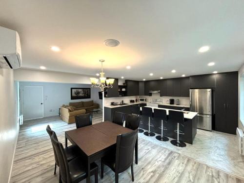 Cote-Des-Neiges—Notre-Dame-De-Grace Apartment | Bedford 2