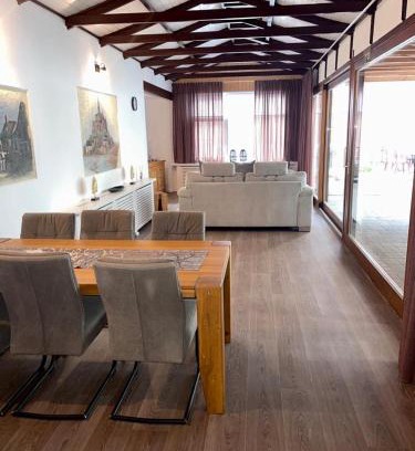 Arcen House | BeejMig