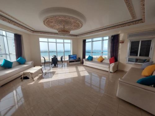 Tangier Apartment | Bel appartement front mer Tanger