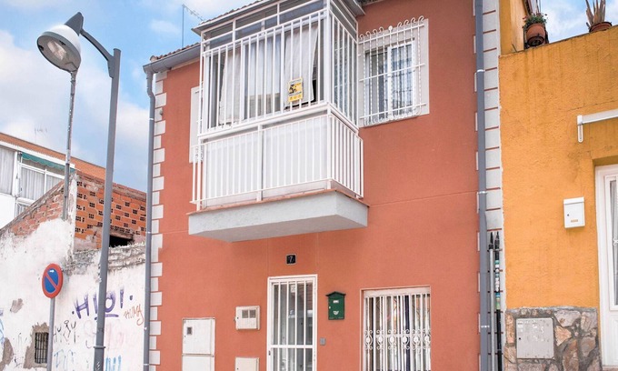 San Sebastian de los Reyes House | Belvilla by OYO Casa San SebastiÃ¡n de los Reyes