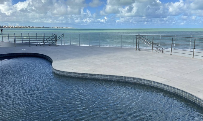 Bessa Apartment | Bela Hospedagem - Vista piscina e mar