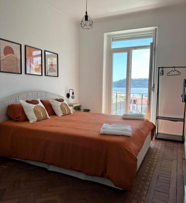 Belem Apartment | Belém Apartment with Tagus River View