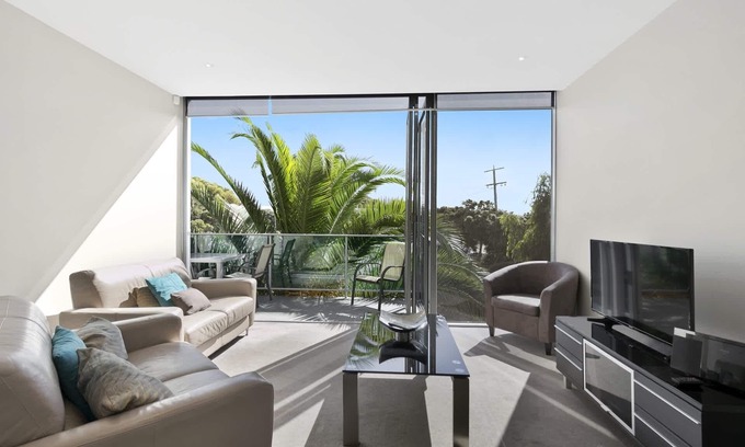 Torquay Apartment | Bell St Apartments I Walk to everything in Torquay