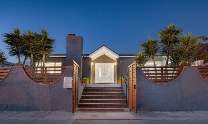 Grant Hill Villa | Bella Casa 1/Pool, Spa/Min to Downtown/Beaches