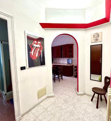 Parella Apartment | Bella House, a 200 metri dalla metropolitana