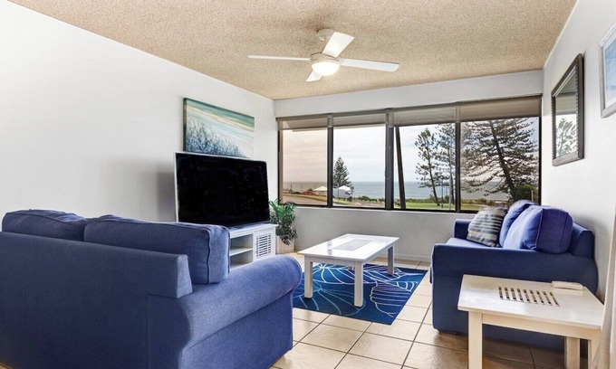 Mooloolaba Apartment | Bellardoo12- Mooloolaba Beach Views