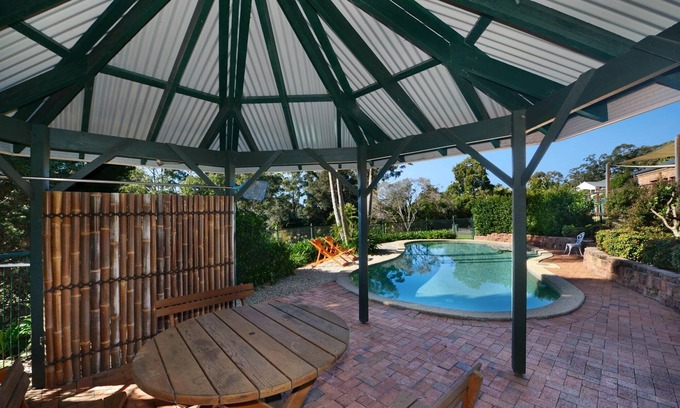 Kincumber House | Bellbird Escape - Hear the birds!