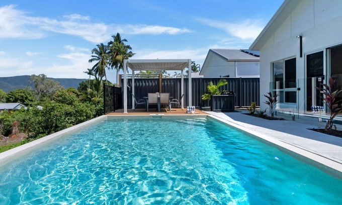 Trinity Beach House | Belle Escape Mer-Sea