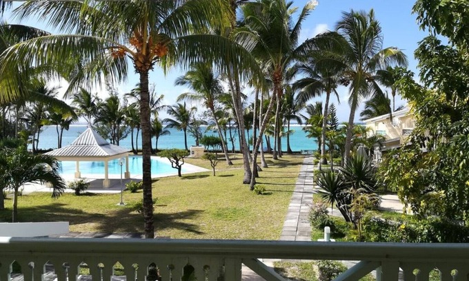 Quatre Cocos Villa | Belle-Mare Plage Villa 3 C