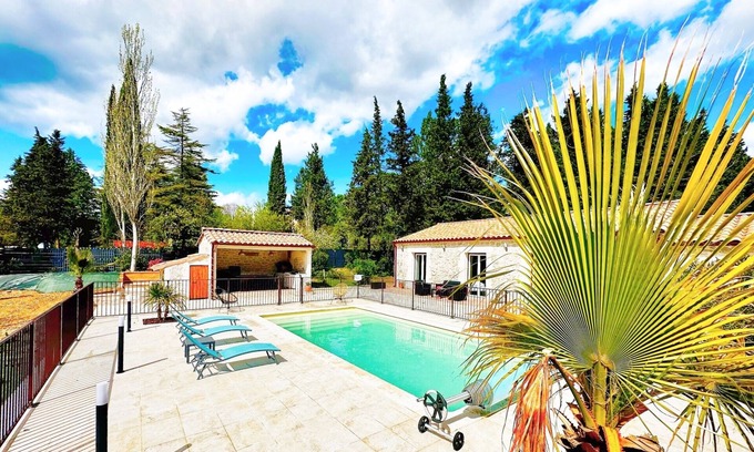 Saint-Ambroix House | Belle Villa Avec Piscine Chauffée Sécurisée sur Grand Terrain