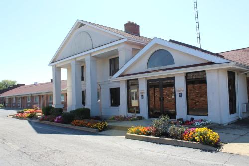 Bellevue Hotel | Bellevue Hotel and Suites