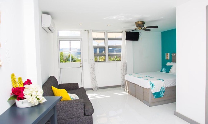 Potters Village Apartment | Bellevue Suites