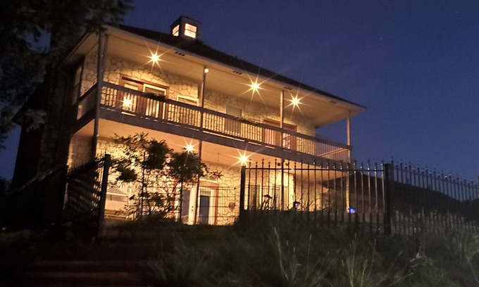 Denison House | Bellmount Estates @ Lake Texoma -THE PERFECT HOLIDAY HOME WITH FAMILY & FRIENDS