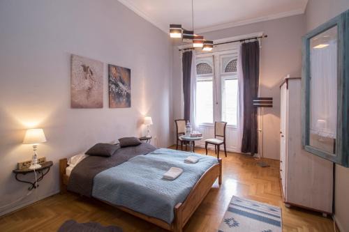 Miskolc Apartment | Belvárosi Vintage Apartman a sétálóutcán