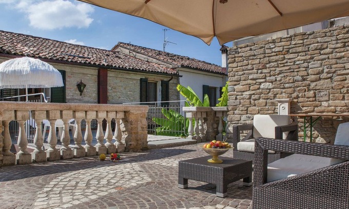 Modigliana Apartment | Belvilla by OYO Apartment with swimming pool