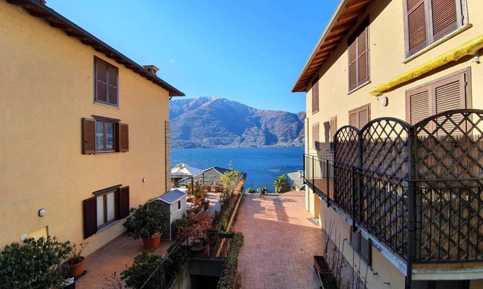 Dorio Apartment | Belvilla by OYO Apartment in Dorio