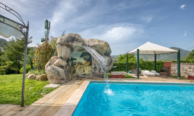 Furlo House | Belvilla by OYO Belvedere