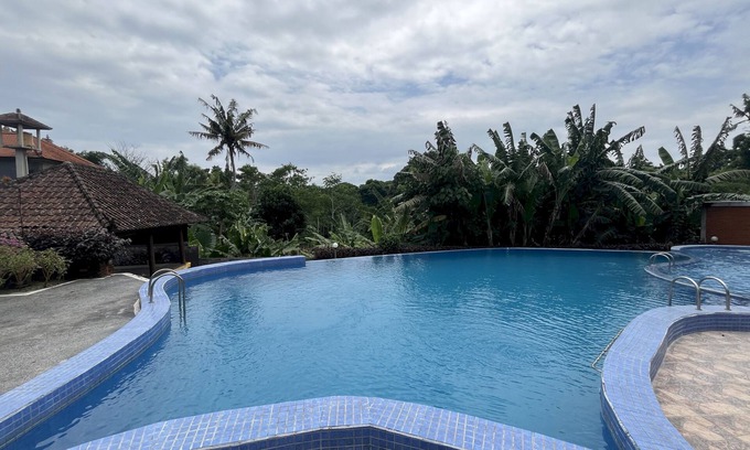 Batuan Hotel | Belvilla Darshana Bali Zoo