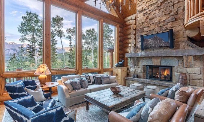 Mountain Village House | Benchmark-Lucky 7s by Curate Telluride-Ski-In/Out,Hot Tub, Firepit, Private Home