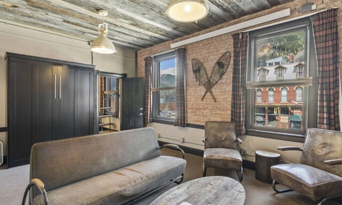 Silverton House | Benson Lodge Room - 3