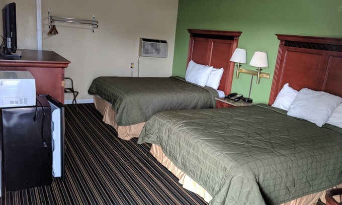 Benton Hotel | Benton Inn