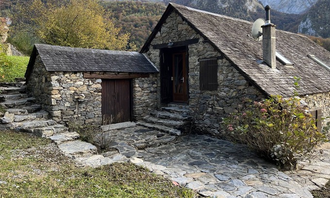 Eaux-Bonnes House | Bergerie de la Montagne Verte