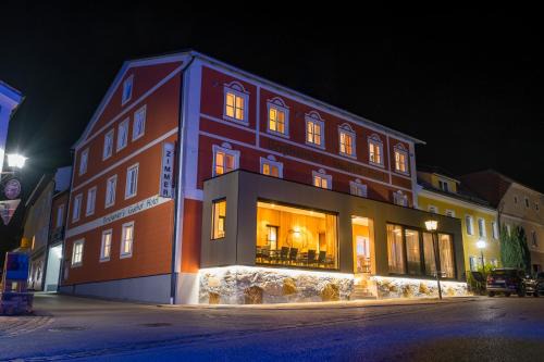 Neukirchen Am Walde Hotel | Berghamer's Gasthof Hotel