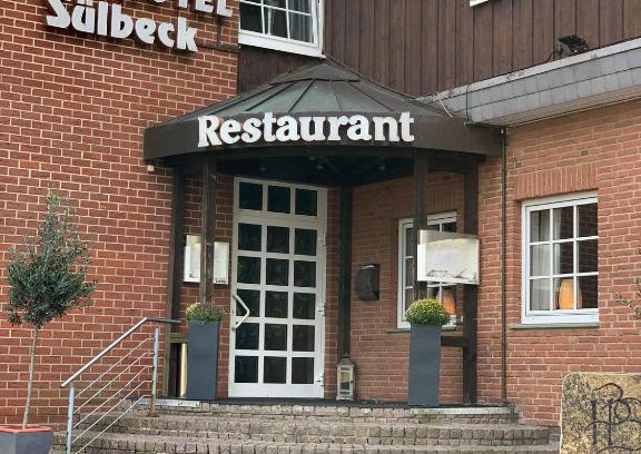 Nienstadt Hotel | Berghotel Sülbeck