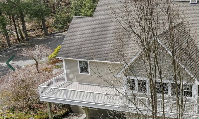Sandisfield House | Berkshires Home nestled in the woods…minutes from Great Barrington and Skiing