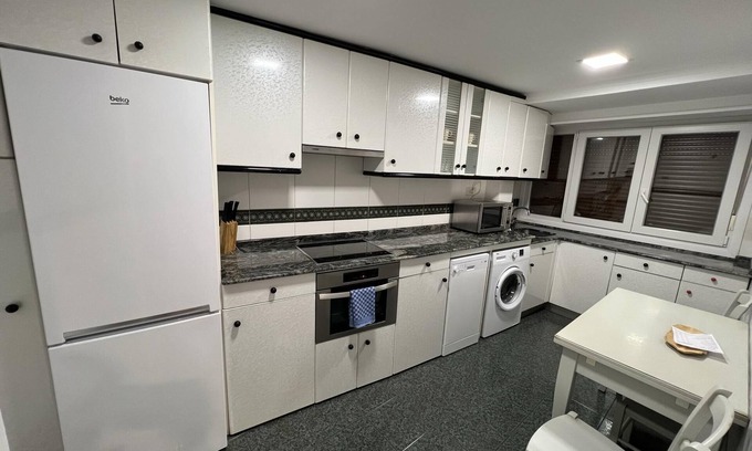 Bermeo Apartment | Bermeo Historic Side