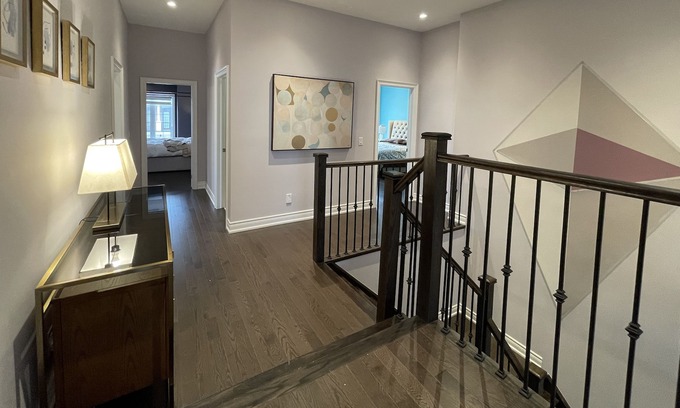 Whitby House | Best AirBNB@Thermea Spa Village!