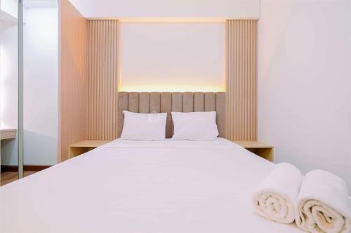Pinang Apartment | Best Deal and Comfort Designed 2BR Transpark Cibubur Apartment By Travelio