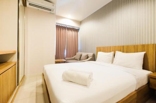 Bekasi Barat Apartment | Best Furnished Studio Grand Kamala Lagoon Apartment By Travelio