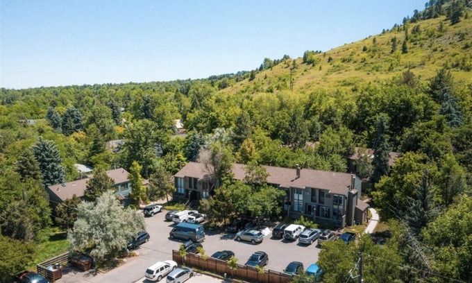 Lower Arapahoe House | Best Location in Town at this Luxury hideaway! Walking distance to EVERYTHING!