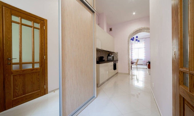 Inner City Budapest Apartment | BEST LOCATION: NEW & FULL OPTIONALS