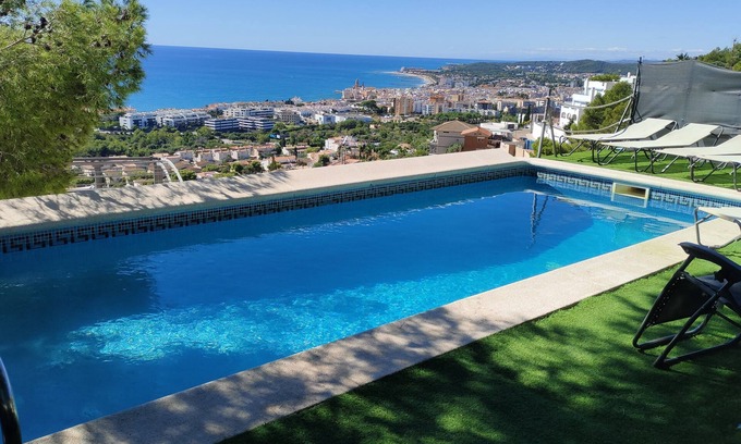 Sitges Villa | Best location Sitges-Wonderful Villa Sunlight (Ibiza Style) Pool & Stunning view