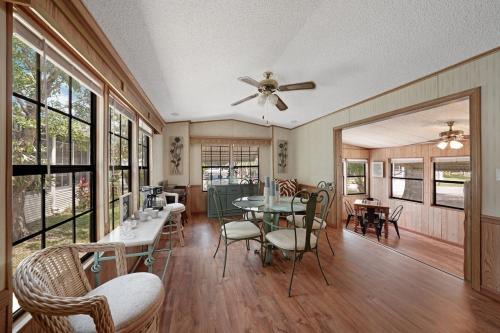 River Ranch House | Best Taste Of Country Getaway