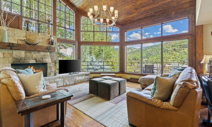 Vail House | BEST VALUE IN VAIL-Walk to Lifts, Spacious Platinum Home, Views! Private Hot Tub