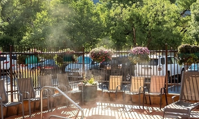 Zion National Park South Entrance Hotel | Best Value, Quality Stay! Near Zion Nature Center with Free Parking and Pool
