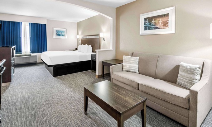 Abilene Hotel | Best Western Abilene Inn & Suites