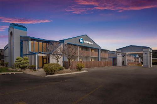 Wenatchee Hotel | Best Western Chieftain Inn
