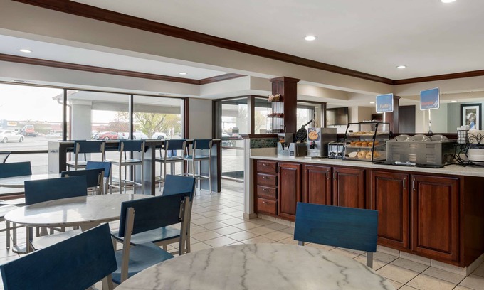 Edinburgh Hotel | Best Western Edinburgh/Columbus