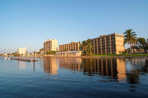 Fort Myers Hotel | Best Western Fort Myers Waterfront