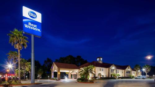 Lake Charles Hotel | Best Western Inn & Suites - Lake Charles