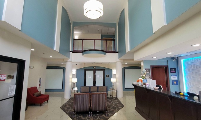 Joliet Hotel | Best Western Joliet Inn & Suites