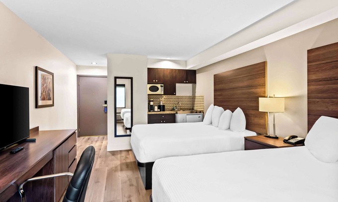 Maple Ridge Hotel | Best Western Maple Ridge Hotel