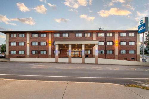 Hannibal Hotel | Best Western On the River